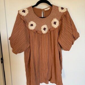 entro Bubble Sleeve Blouse with Embroidery